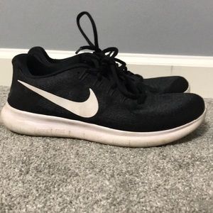 Women’s Black Nike Free Run